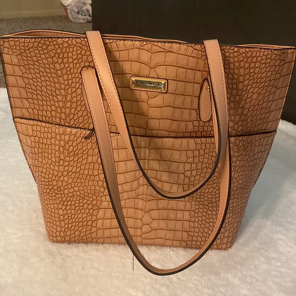 Textured purse